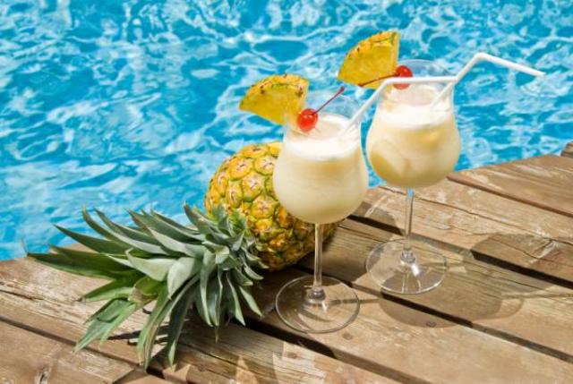 pina colada syntagi